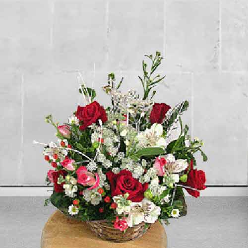 -  Centrepiece Floral Arrangements Japan