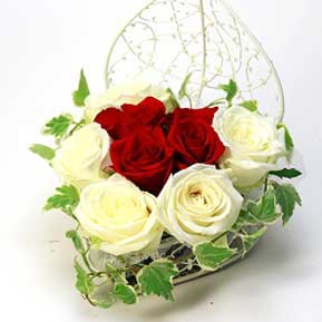 Red n White Heart Rose Arrangement