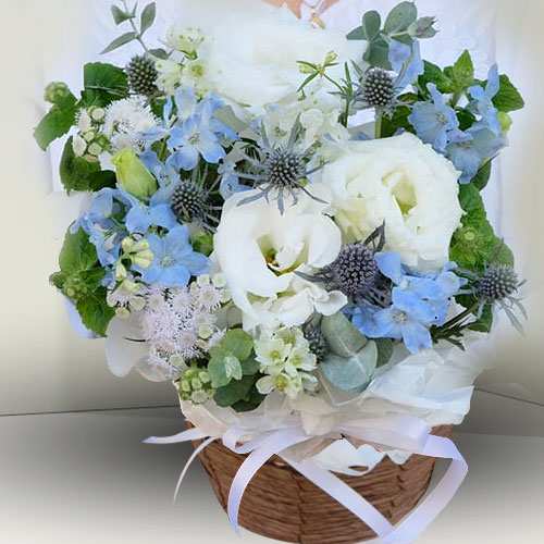 Flower Memorial Arrangement-Send Funeral Flowers Internationally