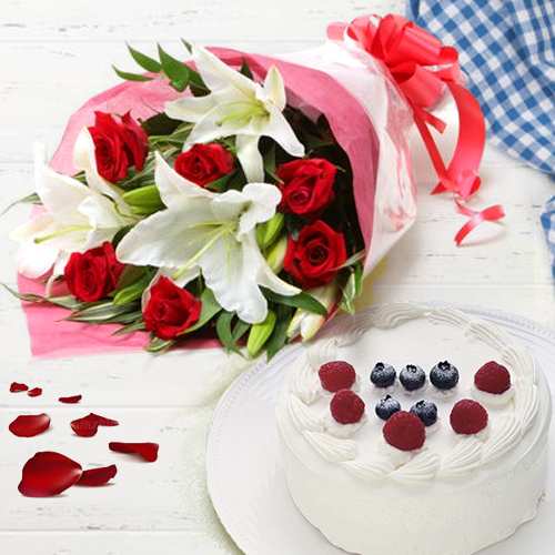 - Flower And Cake Combo For Special Occasions