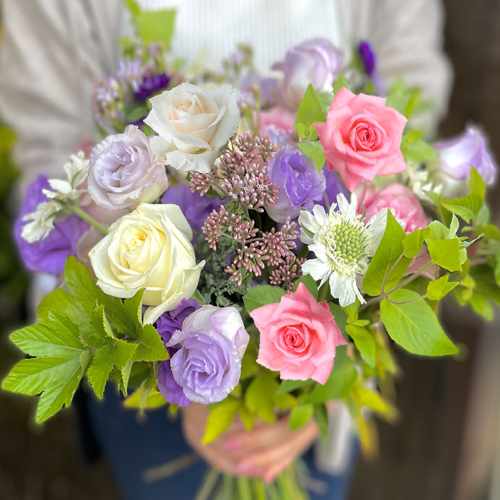 - Send Birthday Bouquet Online