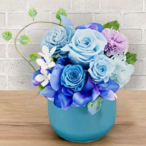 - Luxury Flower Arrangements For Housewarming Celebrations