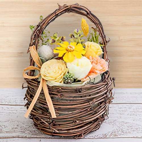 - Housewarming Flower Arrangements For Friends